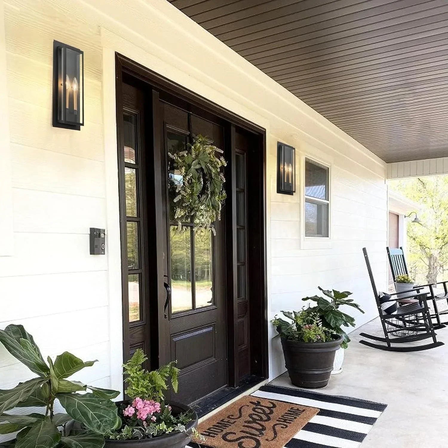 17.5" Black Outdoor Wall Light