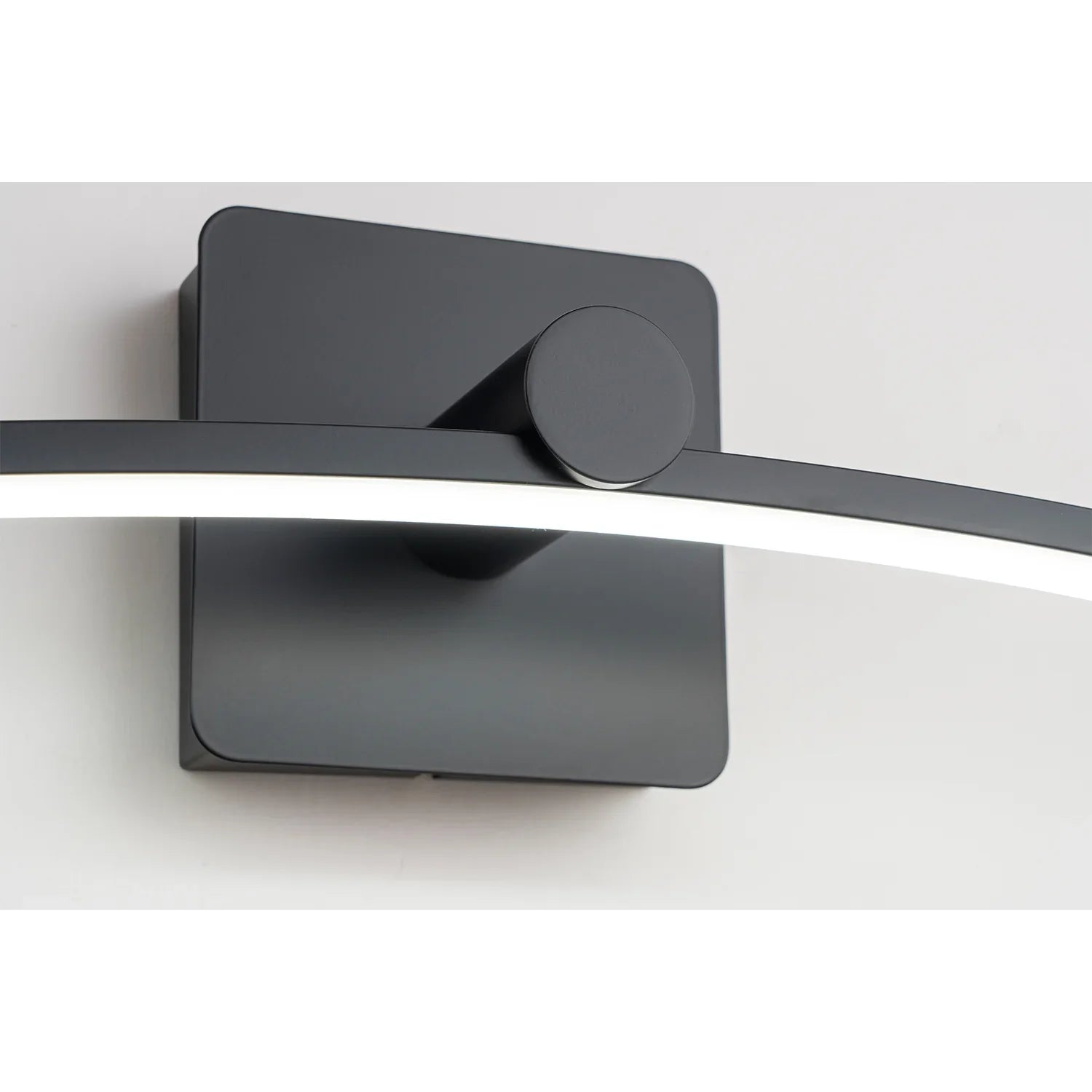 20" Black Camber LED Bath Bar Dimmable